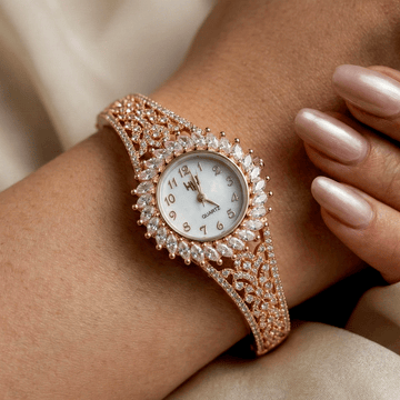 Classic Silver Wrist Watch