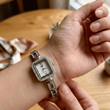 Classic Silver Wrist Watch