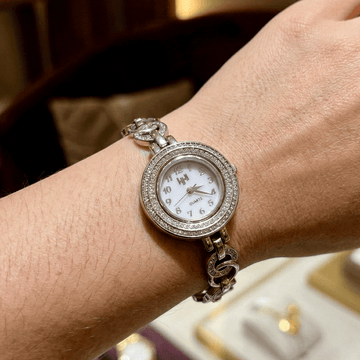 Classic Silver Wrist Watch