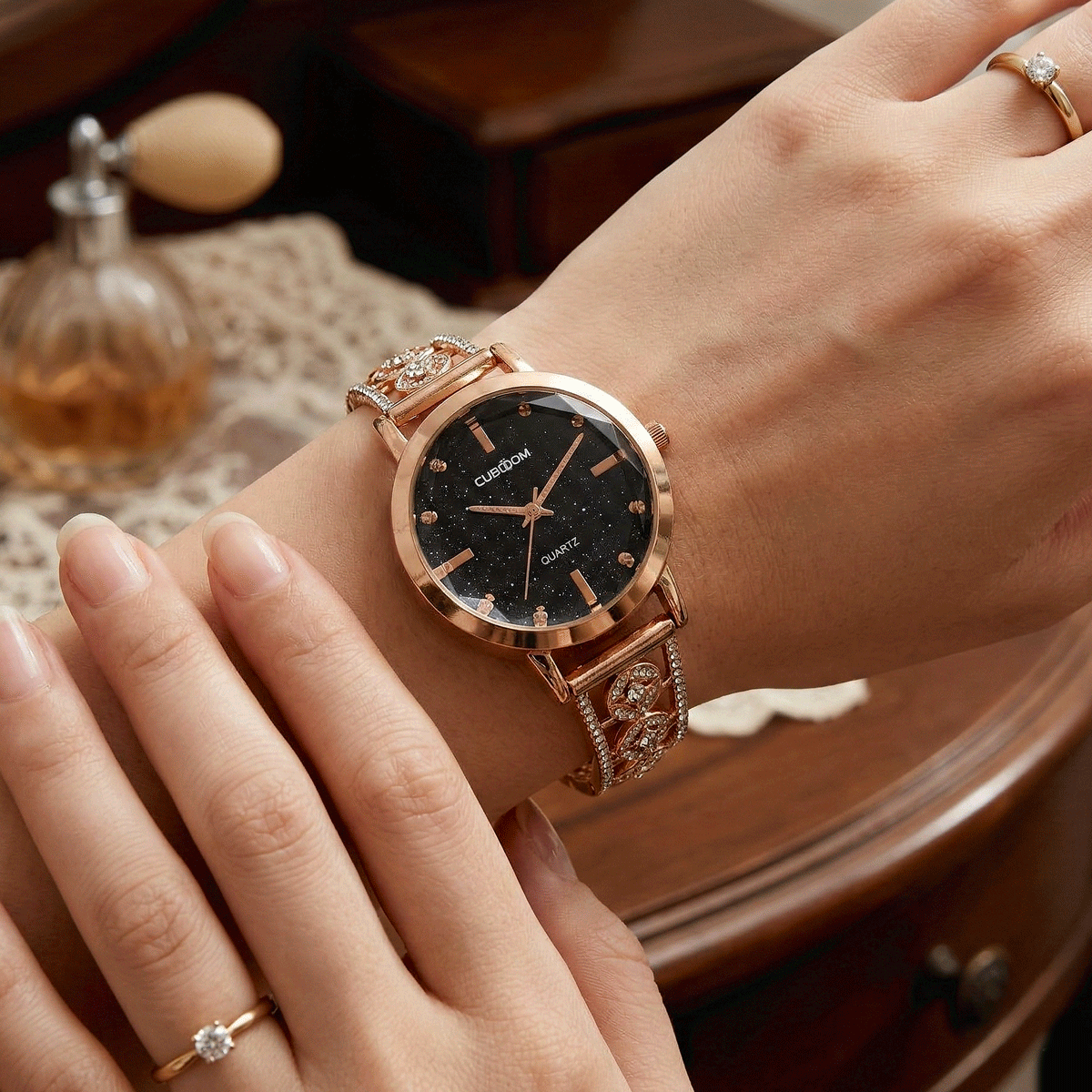 Classic Silver Wrist Watch