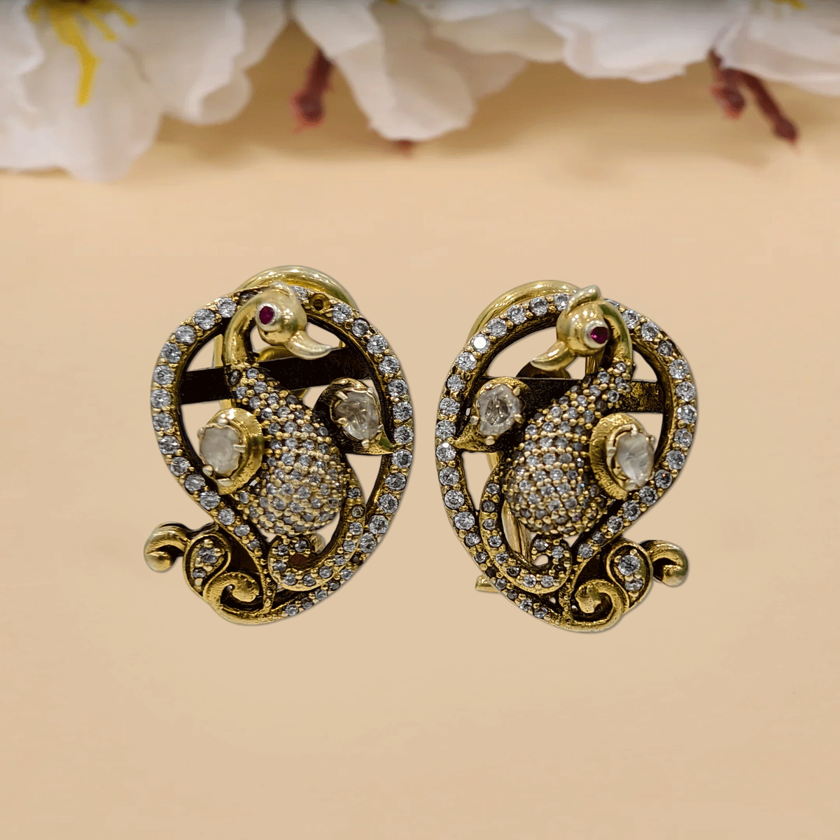 Grand Victorian Studs