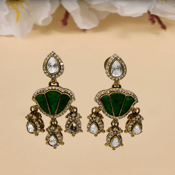 Grand Victorian Studs