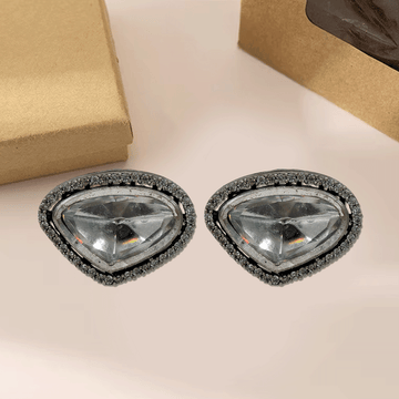 Grand Victorian Studs