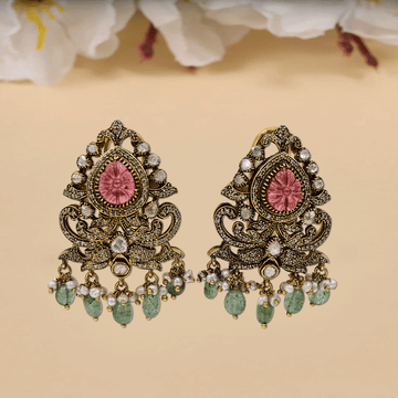 Grand Victorian Studs