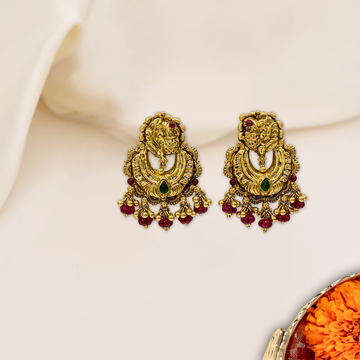 Graceful Chandbali Studs