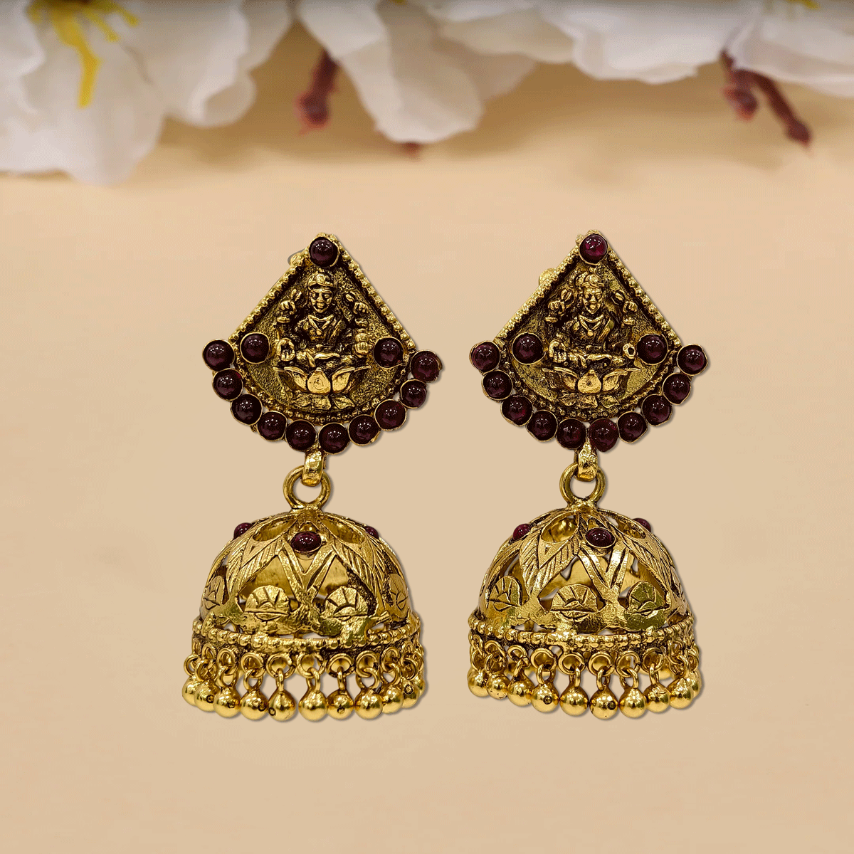 Majestic Jhumkas