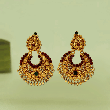 Graceful Chandbali Studs