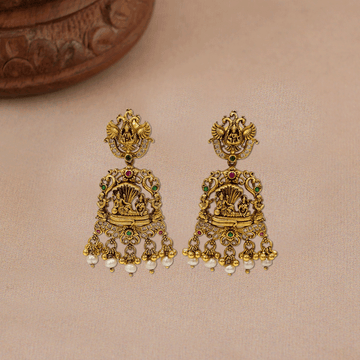 Majestic Jhumkas