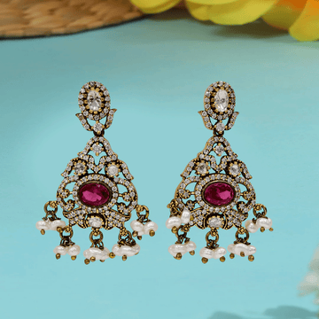 Grand Victorian Studs