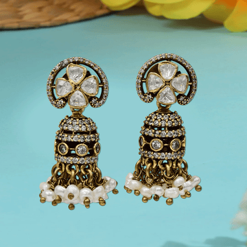 Grand Victorian Studs