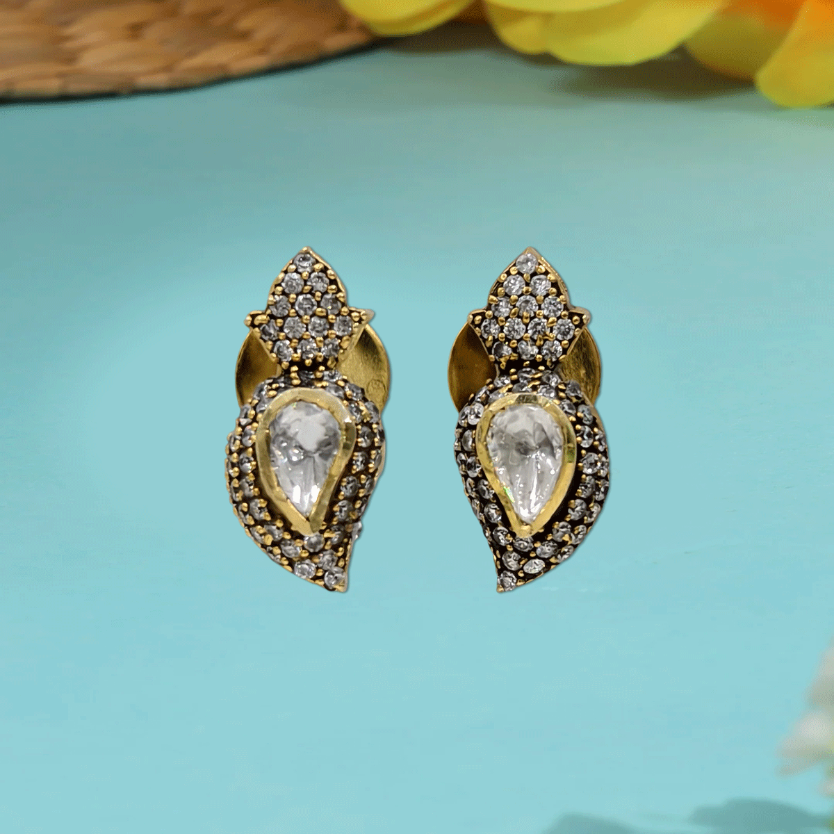 Grand Victorian Studs