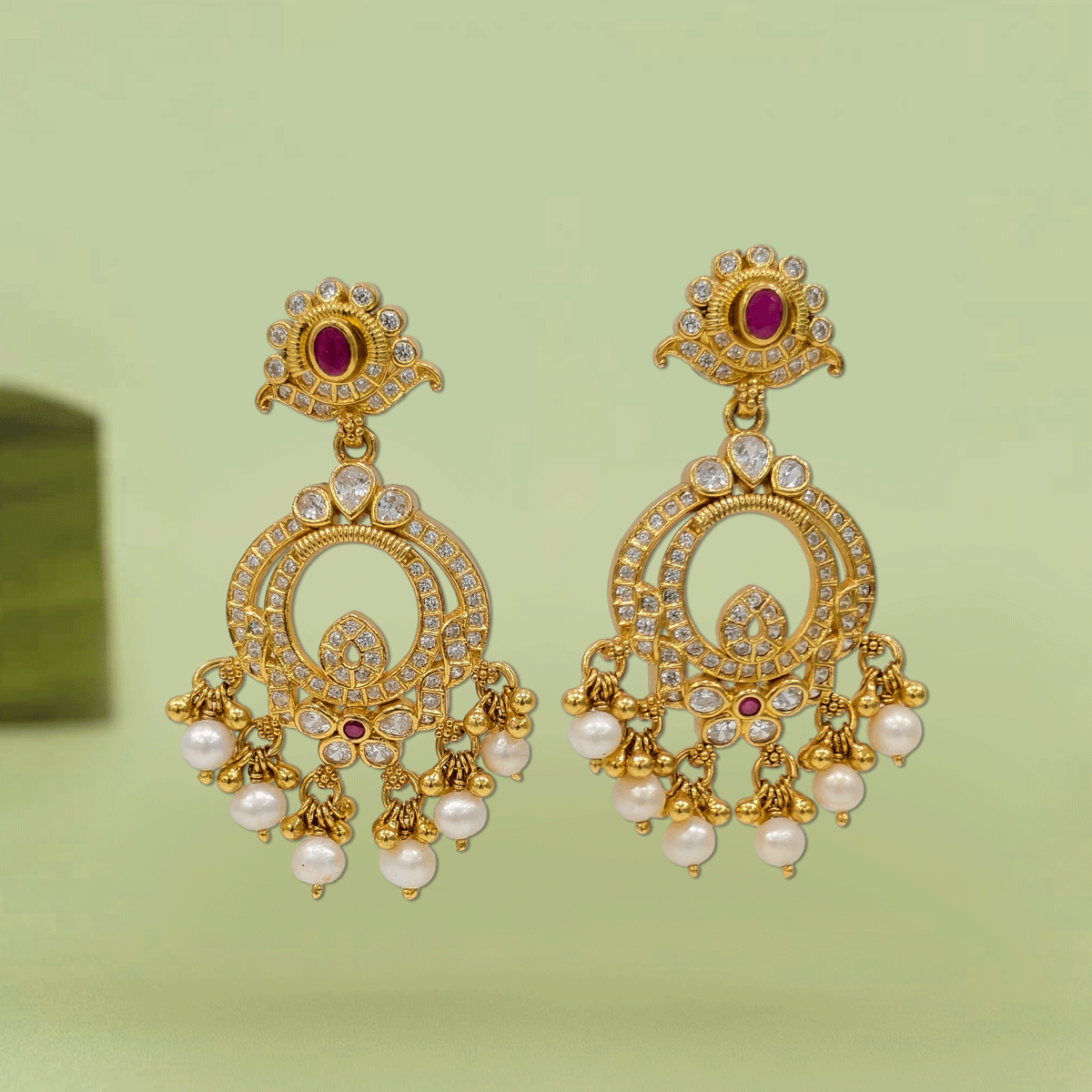 Graceful Chandbali Studs