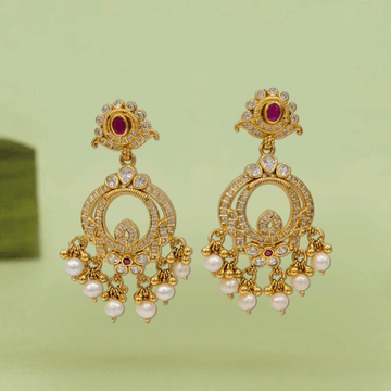 Graceful Chandbali Studs