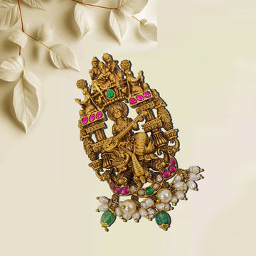 Dazzling 3D Kundan Pendant