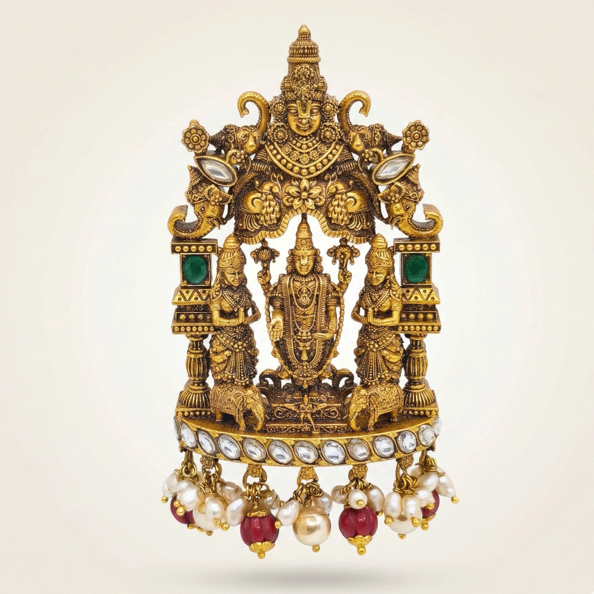 Dazzling 3D Kundan Pendant