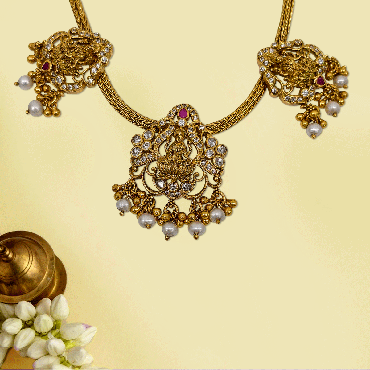 Golden Elegance Necklace