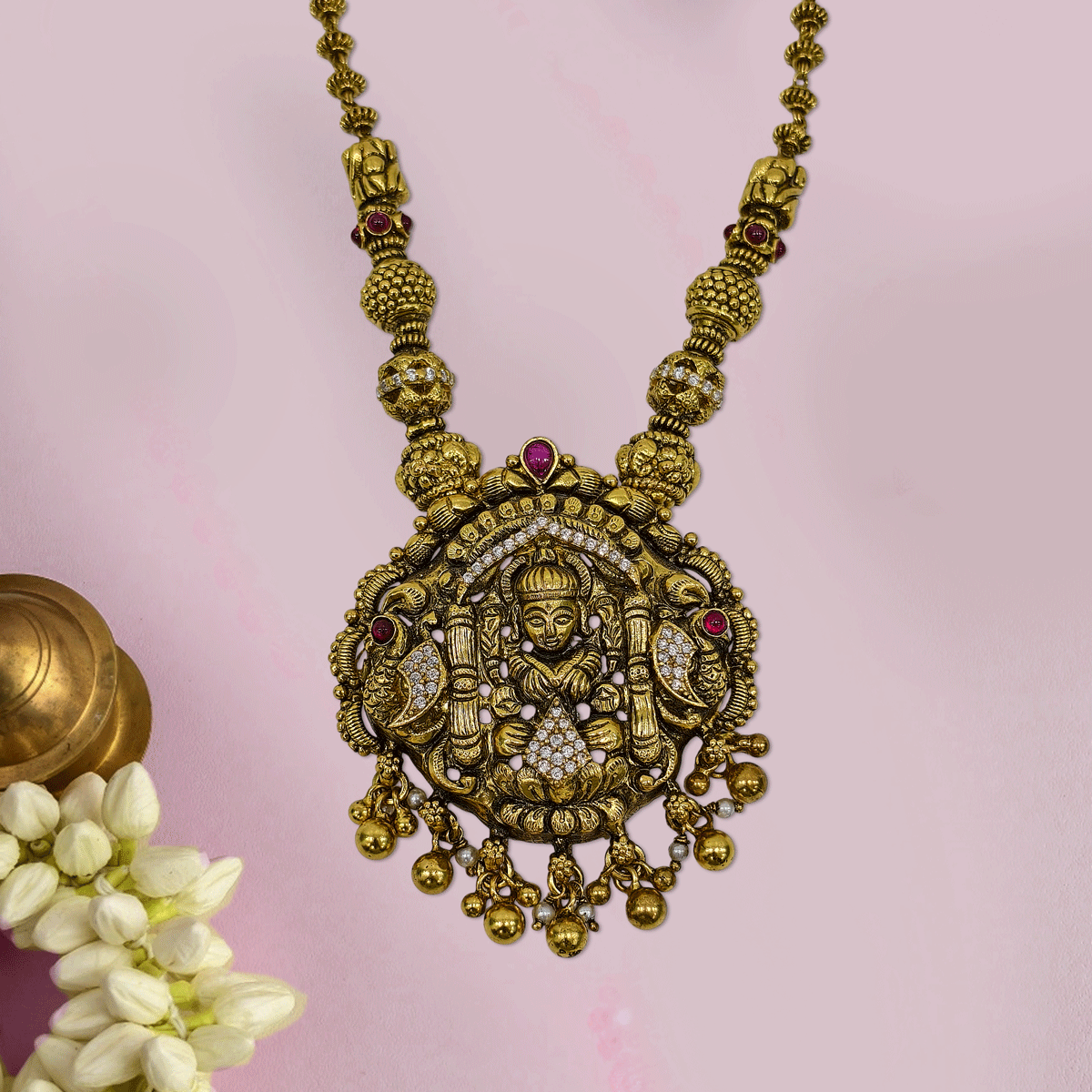 Divine Nagas Kundan Necklace