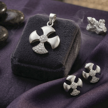 Charming  Pendant Set