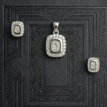 Charming  Pendant Set