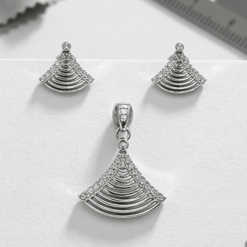 Charming  Pendant Set