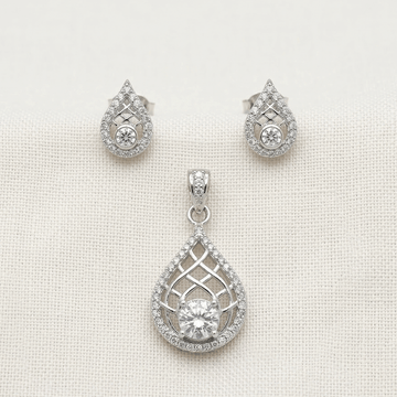 Charming  Pendant Set
