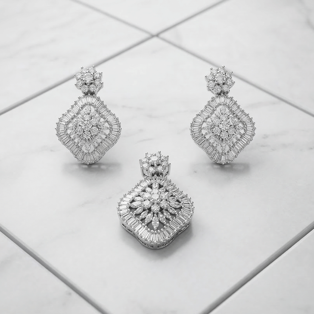 Charming  Pendant Set