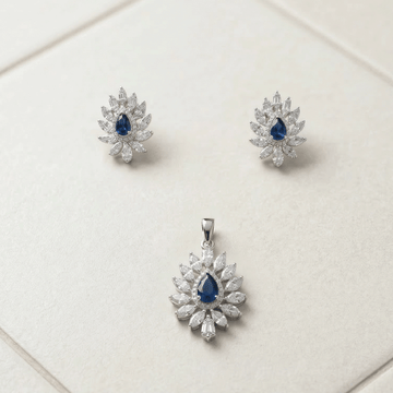 Charming  Pendant Set