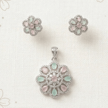 Charming  Pendant Set