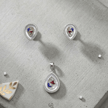 Charming  Pendant Set