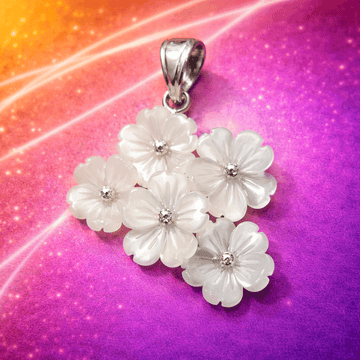 Daily Glow Silver Dollar
