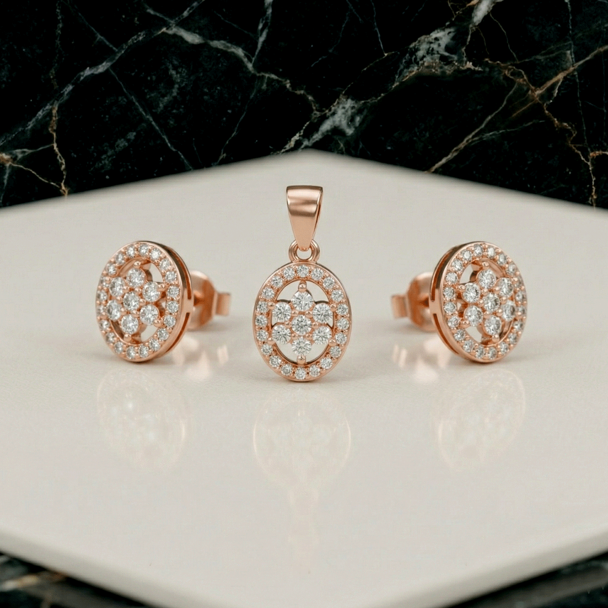 Graceful Rose Gold Pendant Set