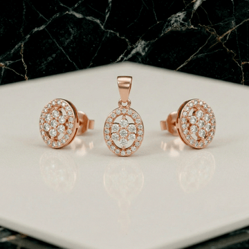 Graceful Rose Gold Pendant Set