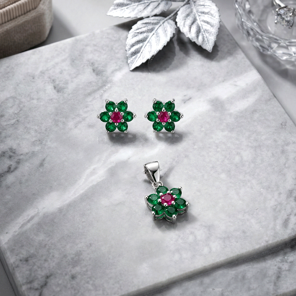 Kids Pendant Set – Cute & Shiny