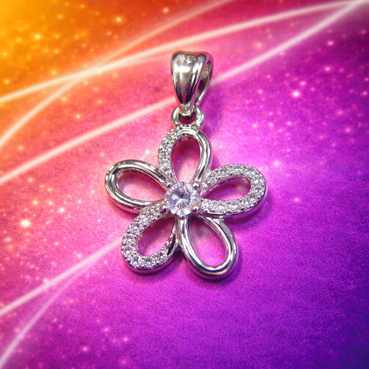 Daily Glow Silver Dollar
