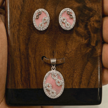 Charming  Pendant Set
