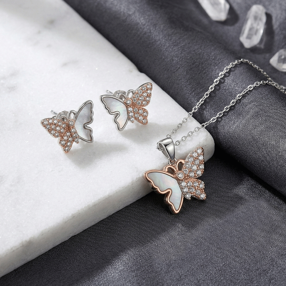 Graceful Rose Gold Pendant Set