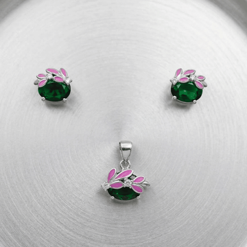 Charming  Pendant Set