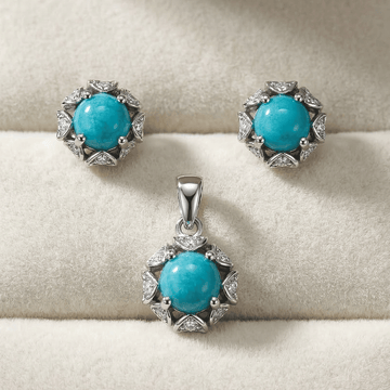 Charming  Pendant Set