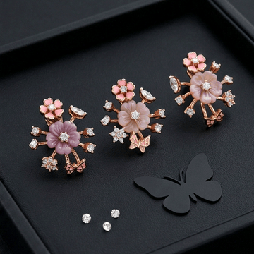 Graceful Rose Gold Pendant Set