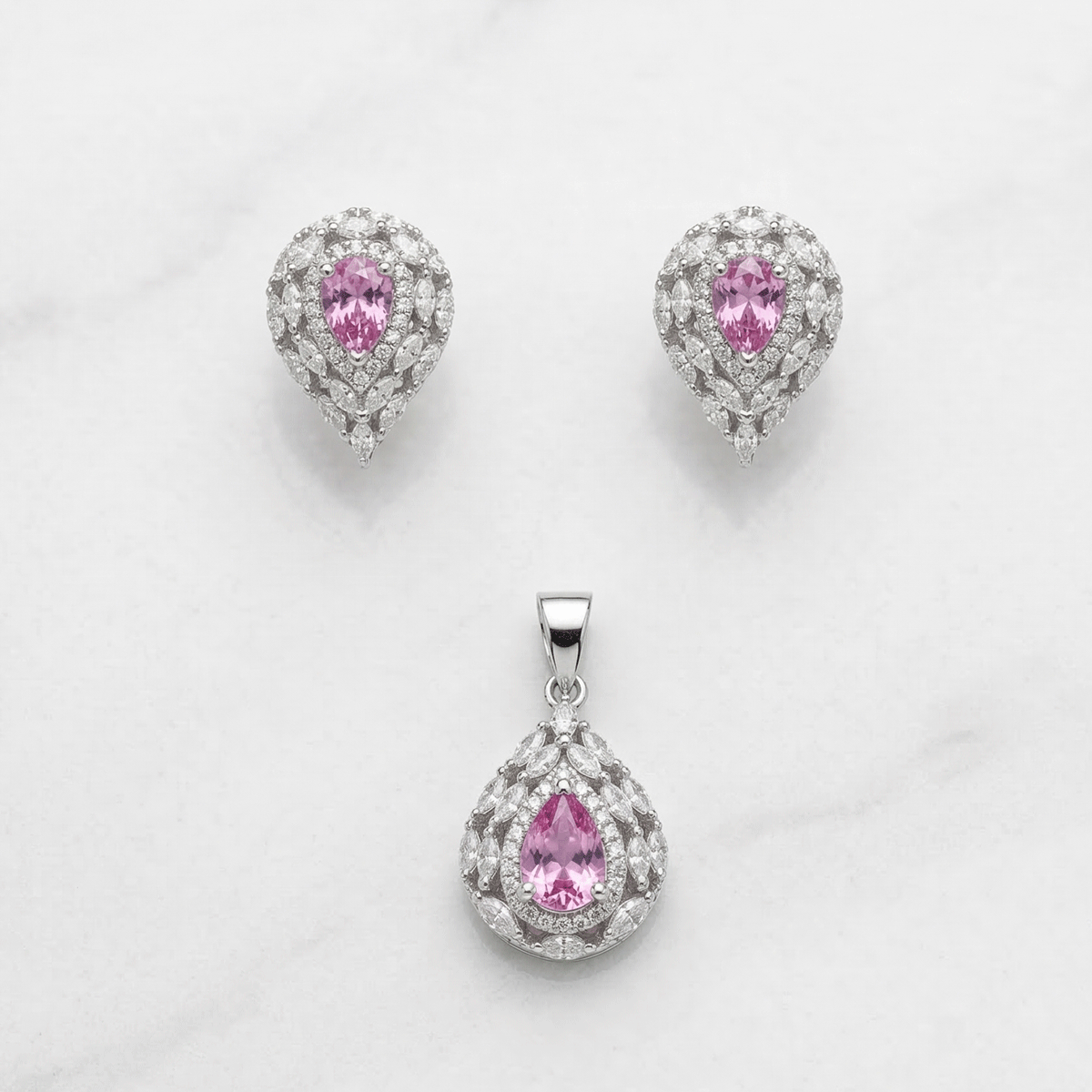 Charming  Pendant Set