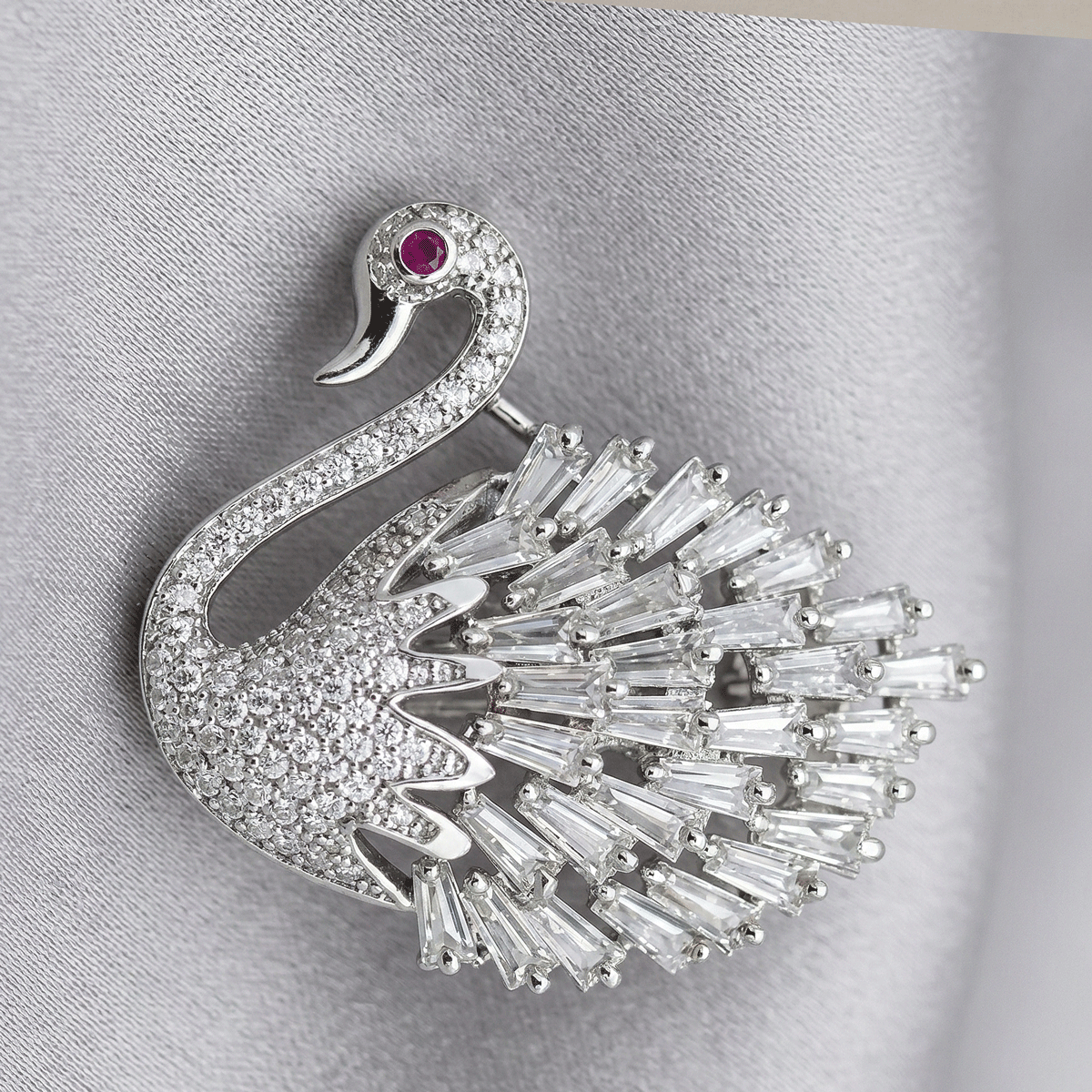 Elegant 92.5 Sterling Silver Saree Pin