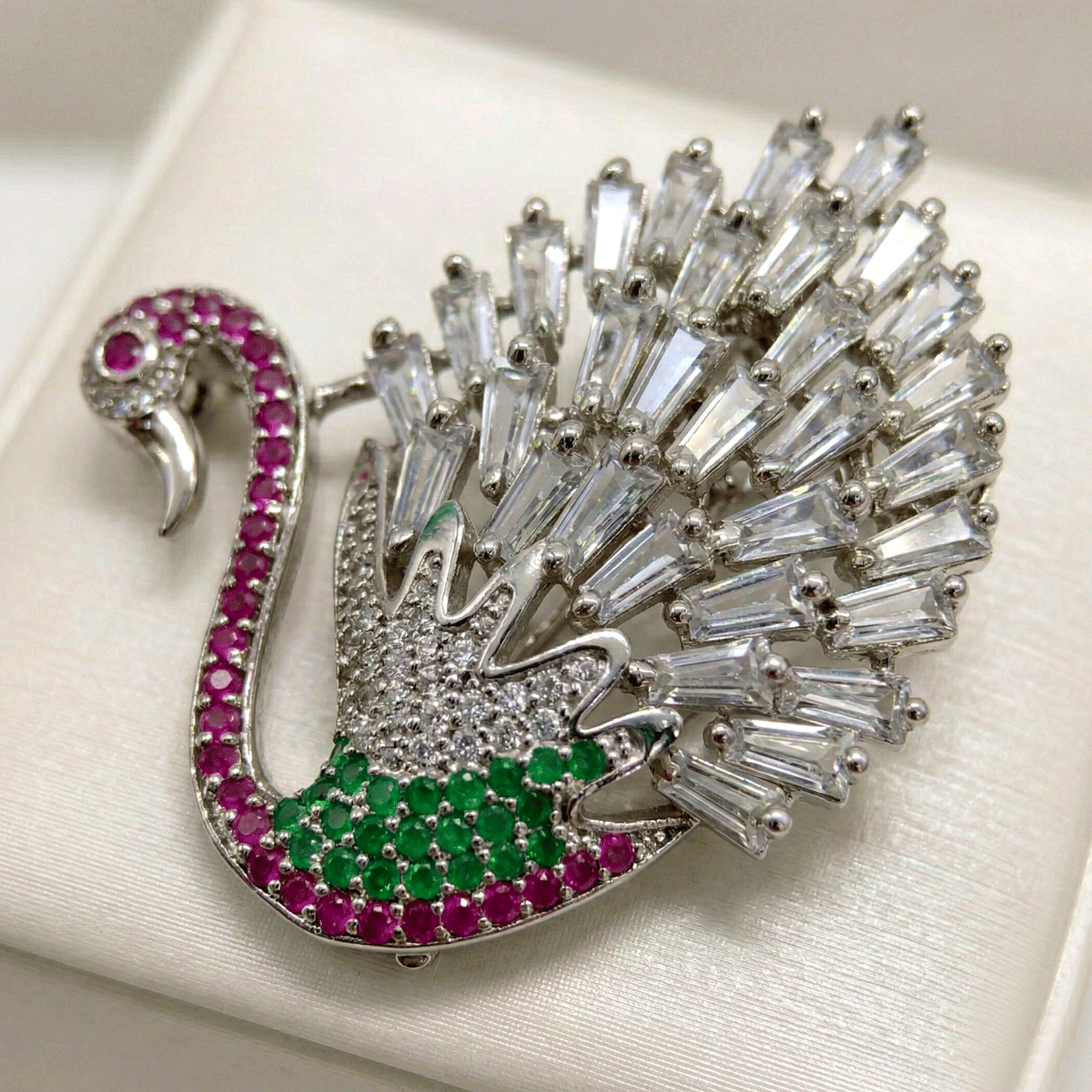 Elegant 92.5 Sterling Silver Saree Pin
