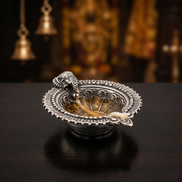 92.5 Silver Classic Silver Gaja Deepam