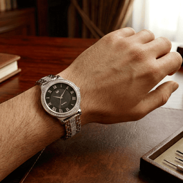 Classic Silver Wrist Watch