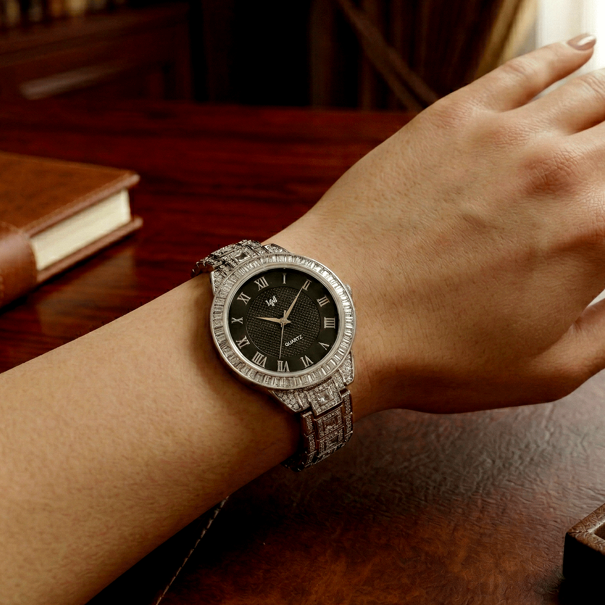 Classic Silver Wrist Watch